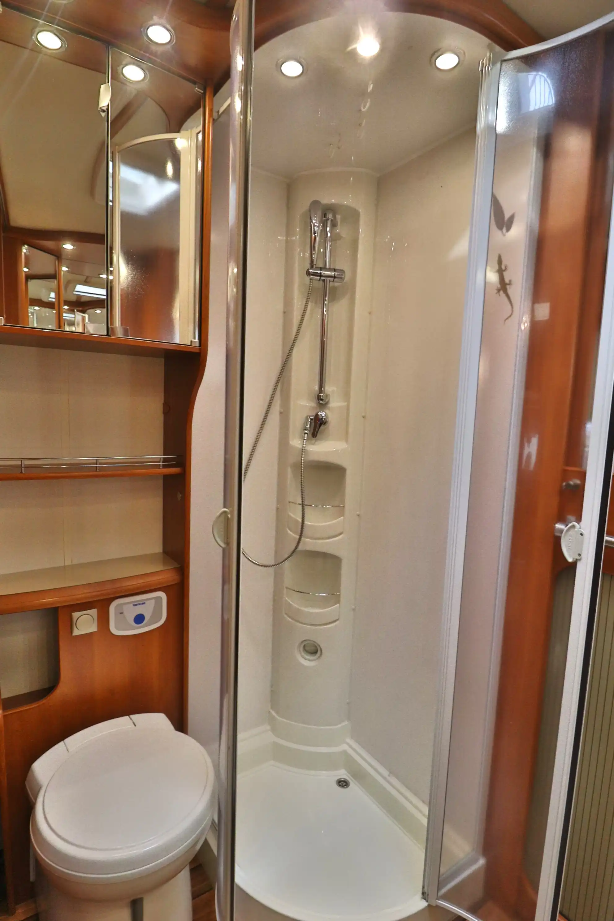 HYMER-ERIBA Future 430 T 